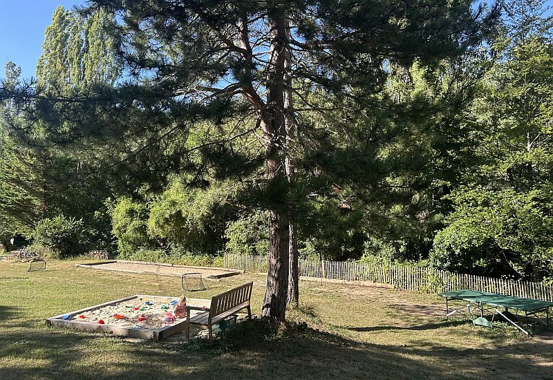 zandbak camping la gravouse zuid frankrijk