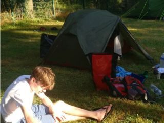 trekkersplek op camping la gravouse drome provencale zuid frankrijk